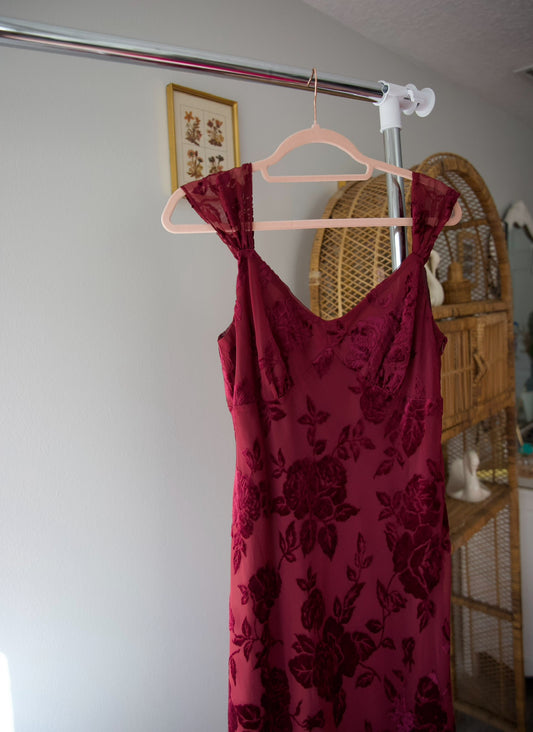 Vintage burgundy velvet floral dress