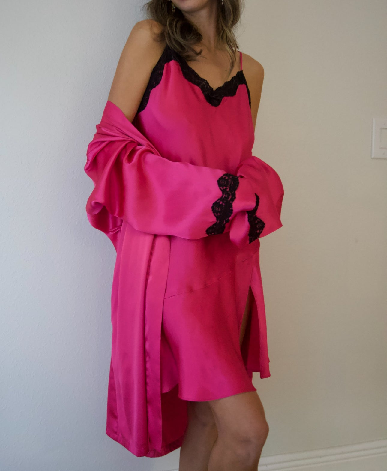 Vintage hot pink/black lace slip dress/robe set